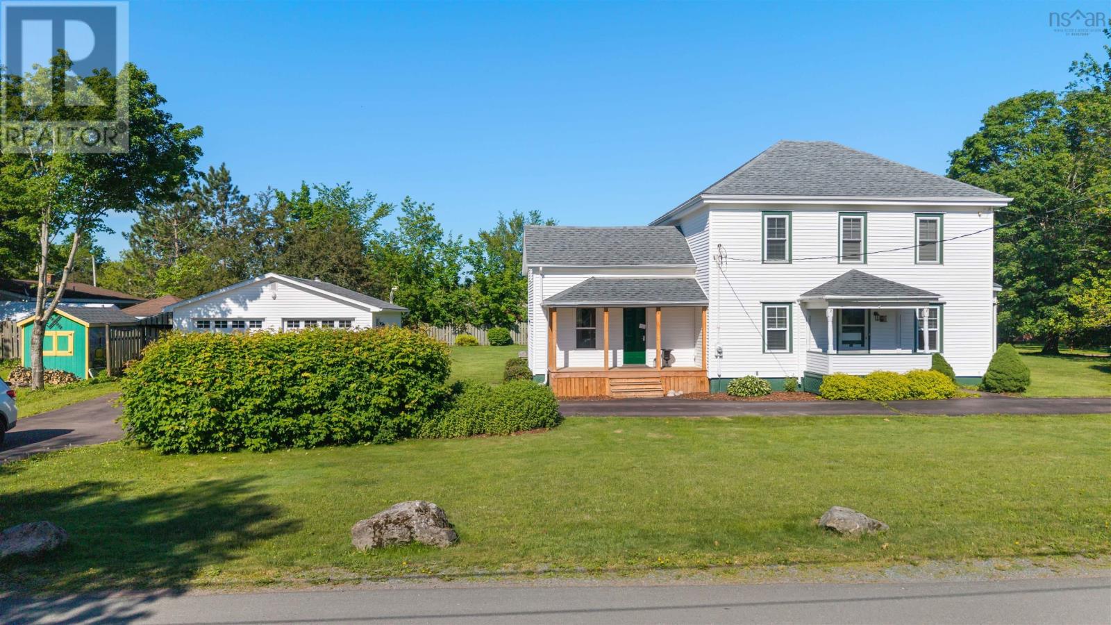 6 Hamilton Avenue, Brookfield, Nova Scotia  B0N 1C0 - Photo 3 - 202611772