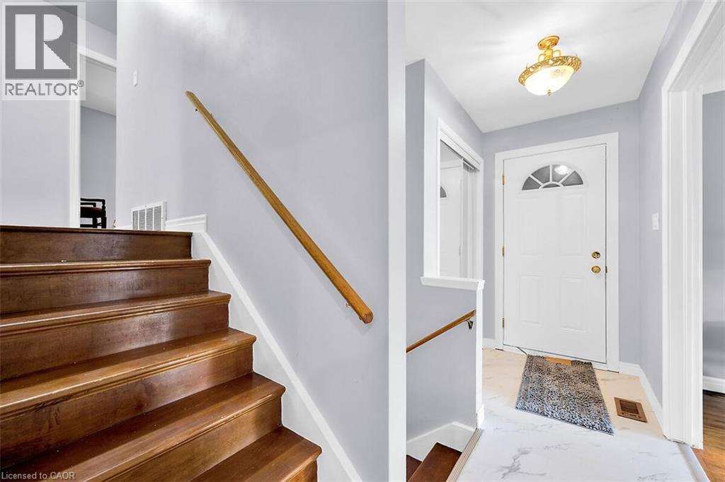24 Oxford Street, Brantford, Ontario  N3R 5C6 - Photo 10 - 40829539