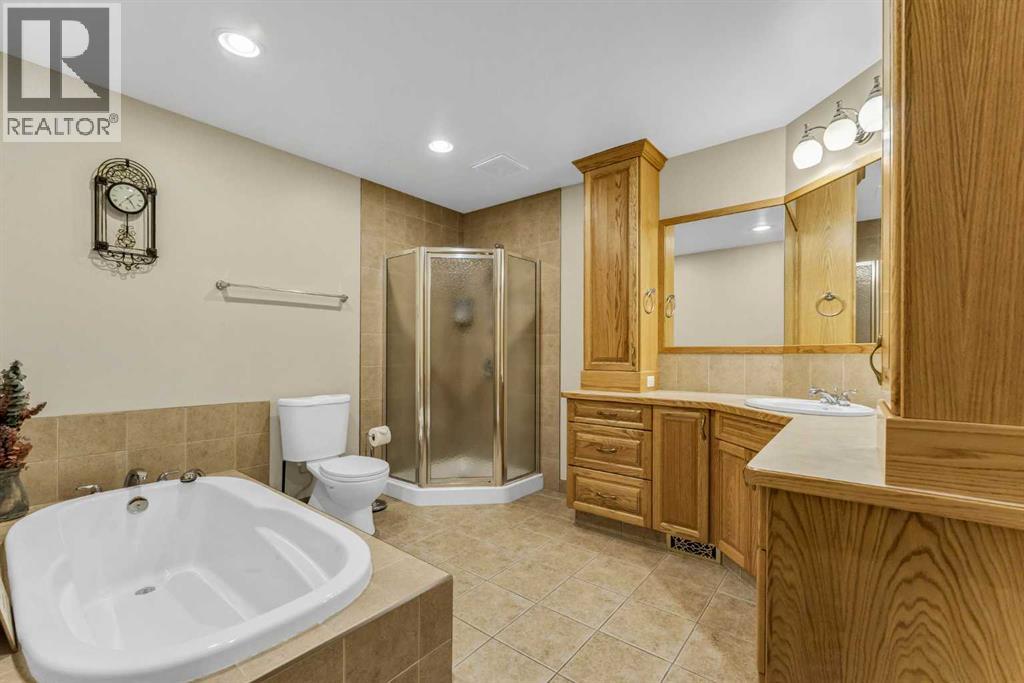 2418 12 Avenue SE, Medicine Hat, Alberta  T1B 1V6 - Photo 22 - A2337747