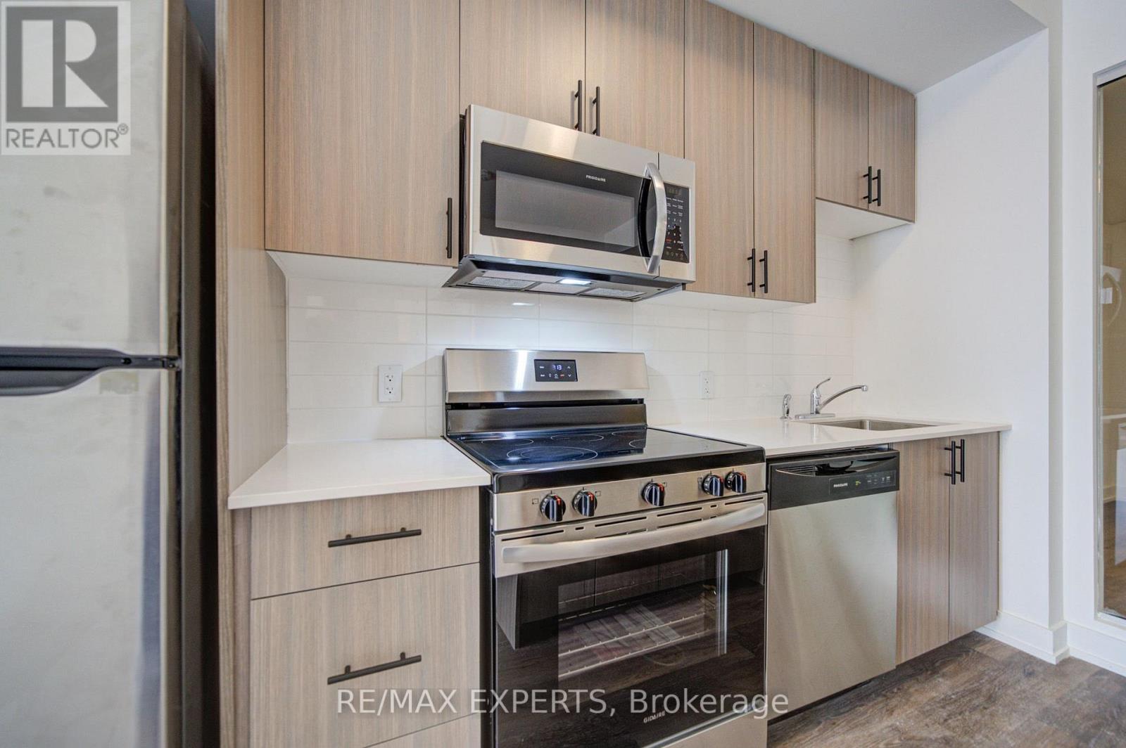 517 - 2475 OLD BRONTE ROAD, Oakville, Ontario