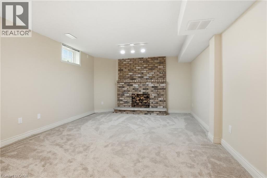 1121 Forestvale Drive, Burlington, Ontario L7P 4W3 - Photo 28 - 40855428
