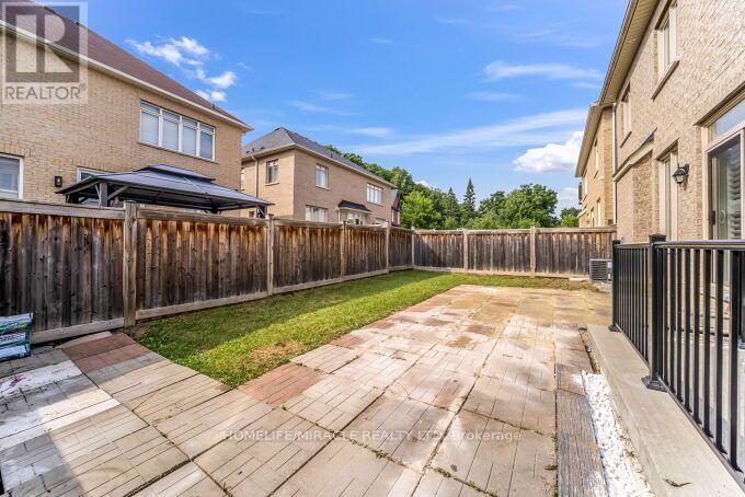 14 Bonnie Braes Drive, Brampton, Ontario  L6Y 0X4 - Photo 49 - W13697308