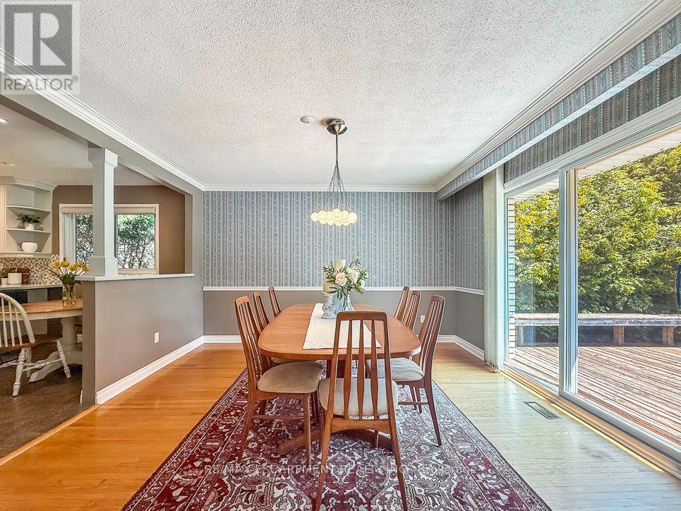 1320 Gatehouse Drive, Mississauga, Ontario  L5H 1A5 - Photo 19 - W13697374