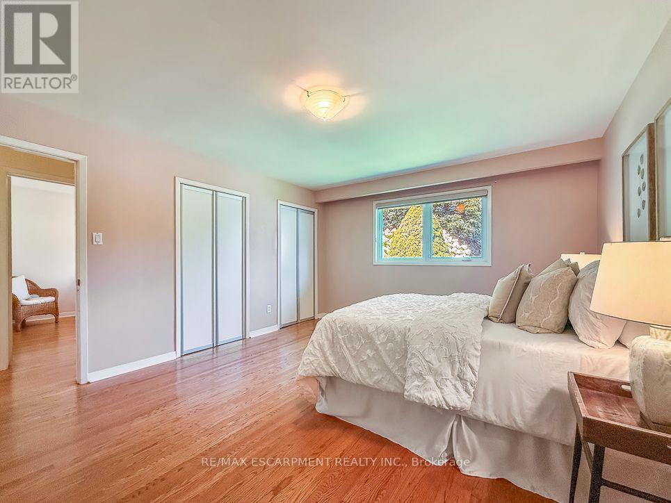 1320 Gatehouse Drive, Mississauga, Ontario  L5H 1A5 - Photo 21 - W13697374