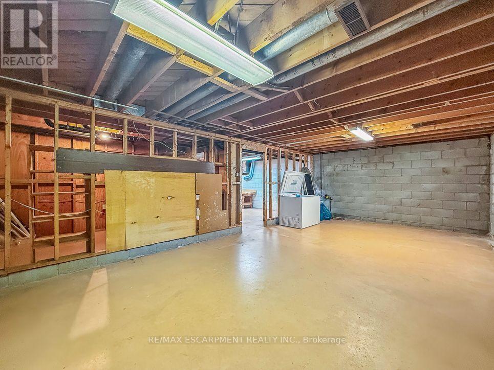 1320 Gatehouse Drive, Mississauga, Ontario  L5H 1A5 - Photo 30 - W13697374