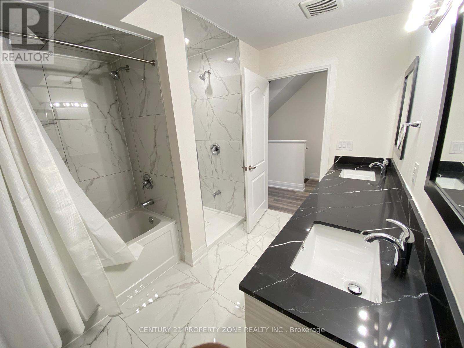 3 - 183 Victoria Street, Kitchener, Ontario N2H 5C5 - Photo 4 - X13697344