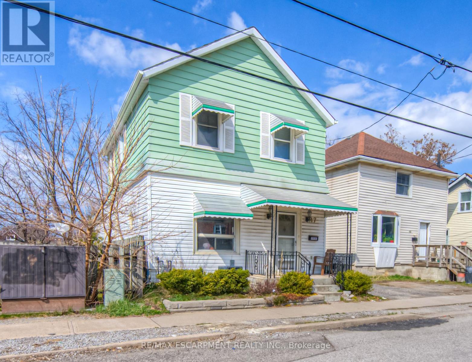 47 North Street, St. Catharines, Ontario  L2R 2S3 - Photo 2 - X13697386