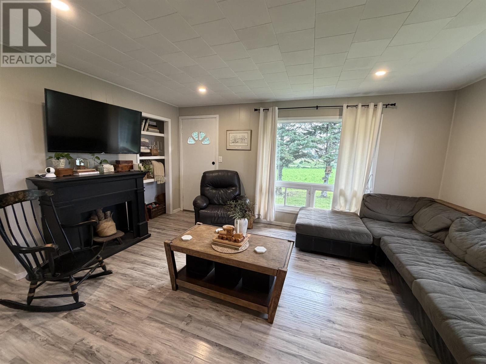 67 Maclellan Road, Grand River, Prince Edward Island  C0B 1Y0 - Photo 11 - 202621135