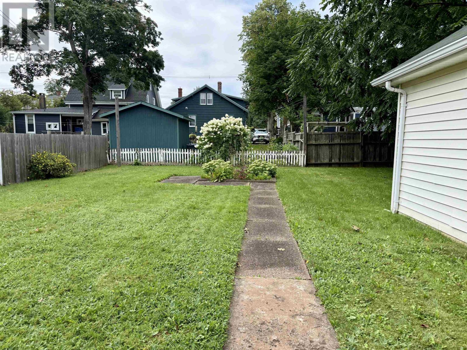 214 Pleasant Street, Summerside, Prince Edward Island  C1N 1X2 - Photo 34 - 202621149