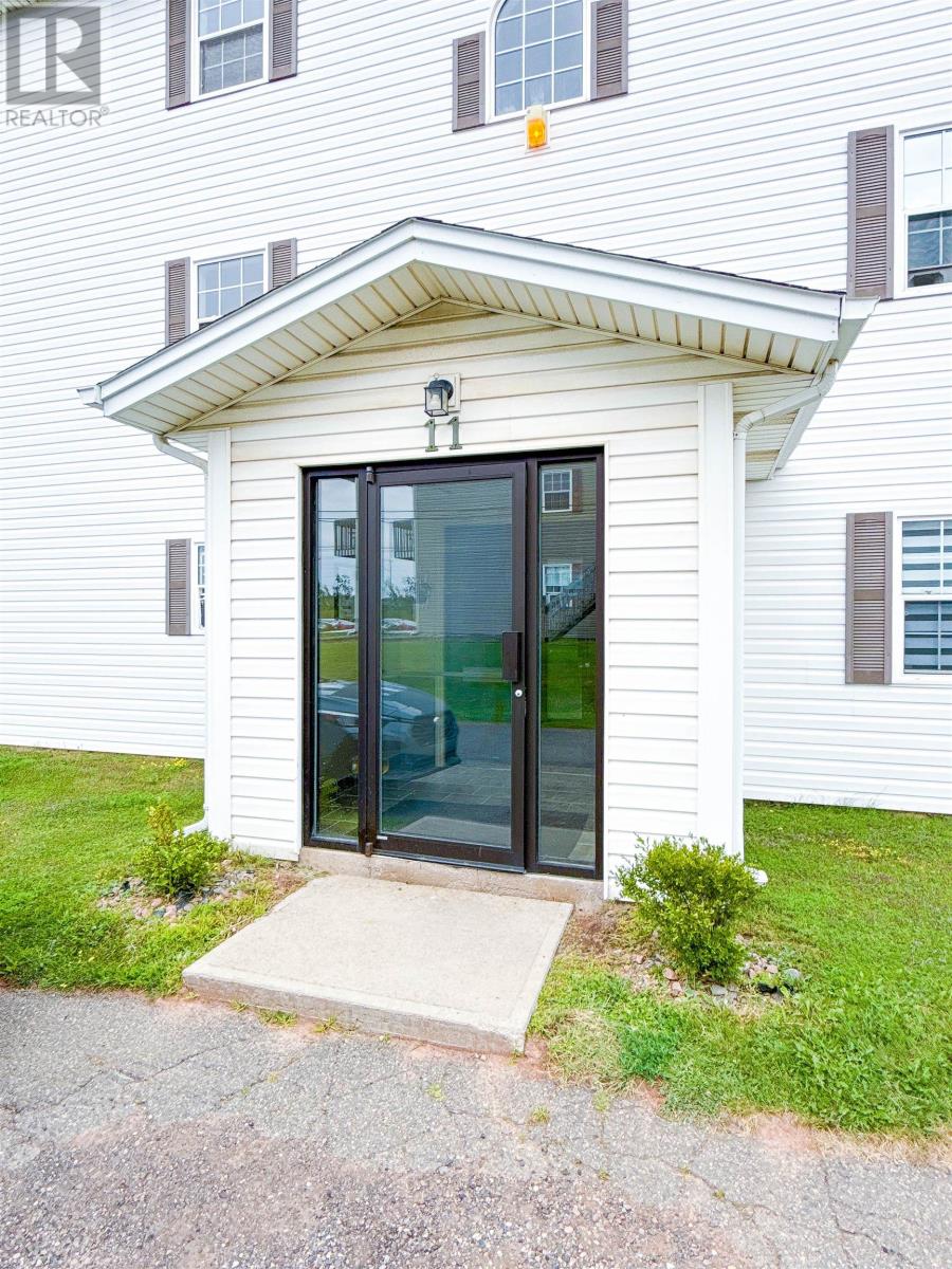 11 Elena Court, Charlottetown, Prince Edward Island  C1C 0B2 - Photo 2 - 202621148