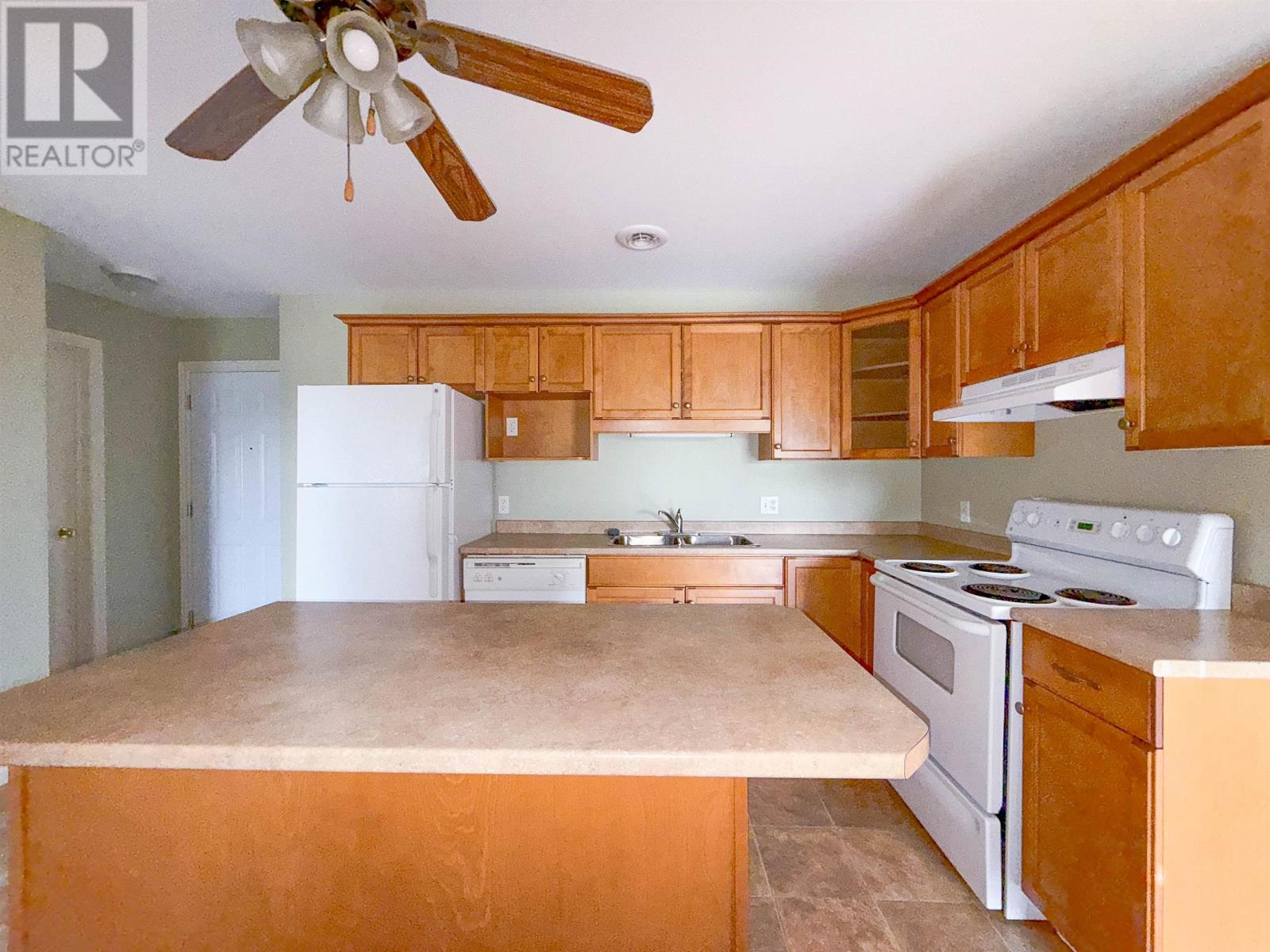 11 Elena Court, Charlottetown, Prince Edward Island  C1C 0B2 - Photo 7 - 202621148