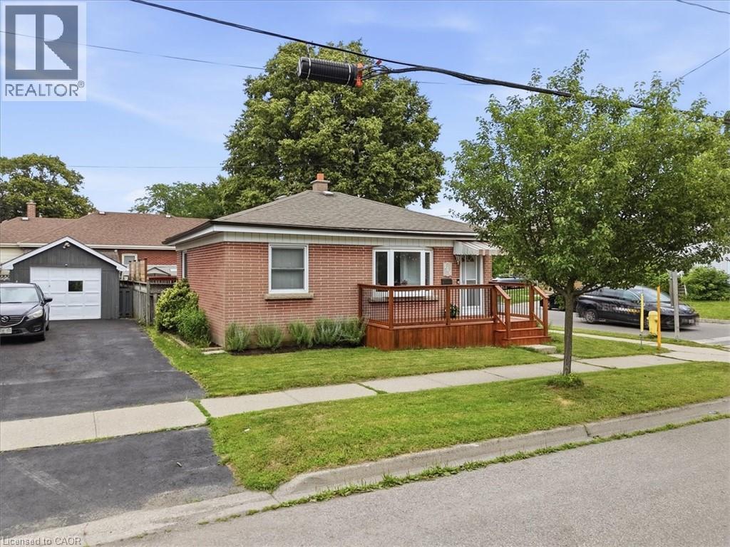 166 Catharine Avenue, Brantford, Ontario  N3T 1Y7 - Photo 4 - 40842753