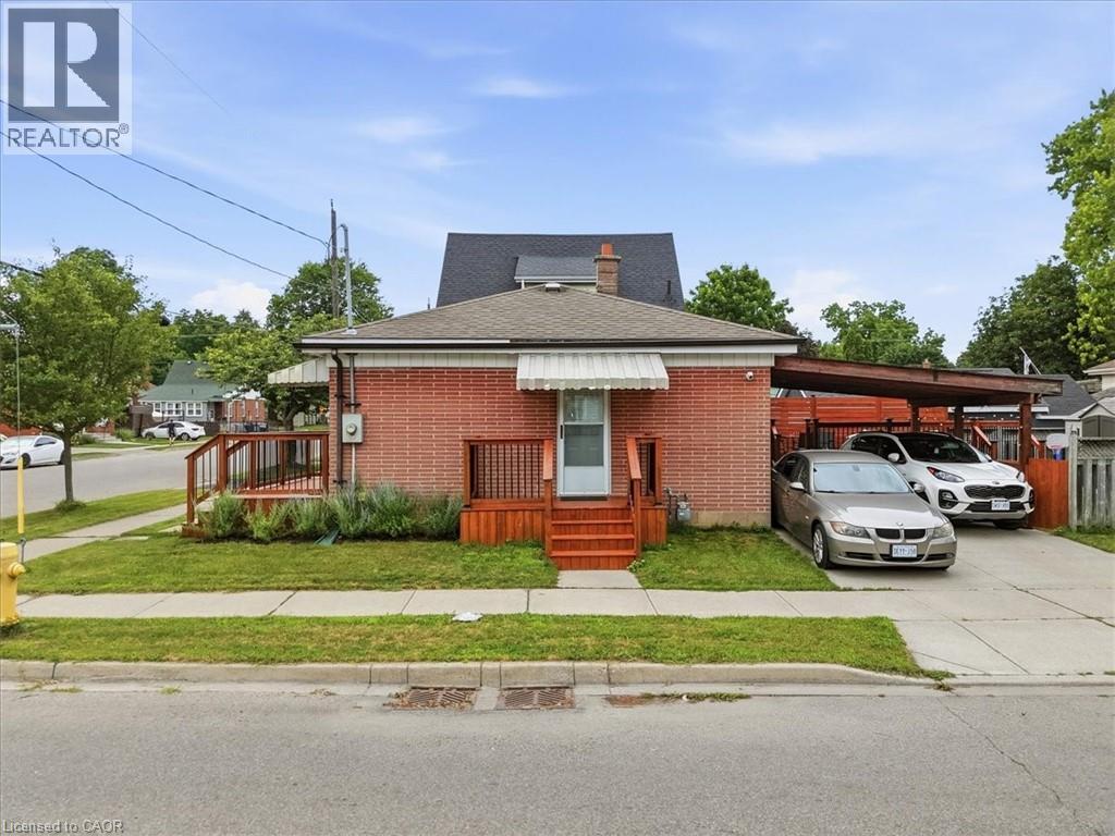 166 Catharine Avenue, Brantford, Ontario  N3T 1Y7 - Photo 3 - 40842753