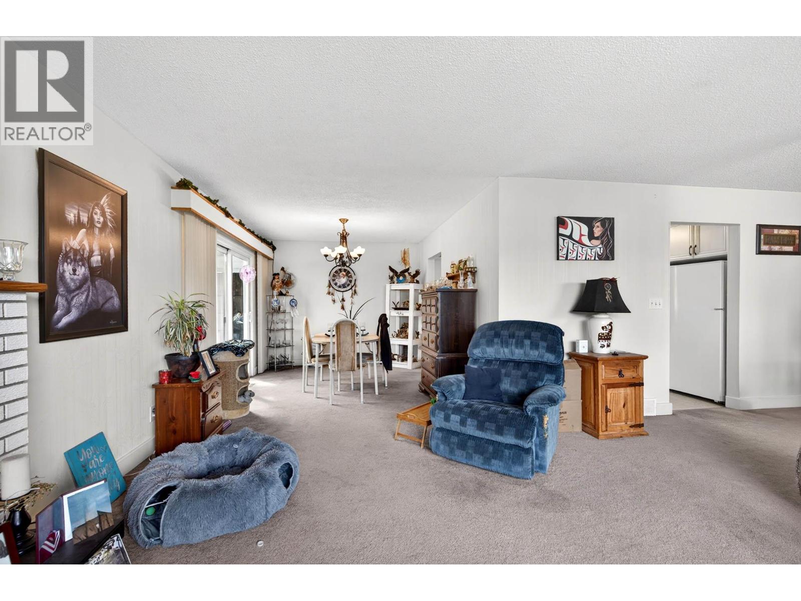 820 Invermere Court, Kamloops, British Columbia  V2B 7T4 - Photo 9 - 10391196