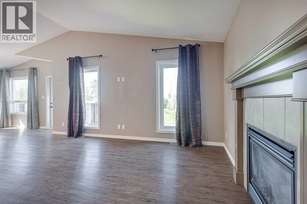 84 Windermere Close, Red Deer, Alberta  T4N 2J8 - Photo 12 - A2327198