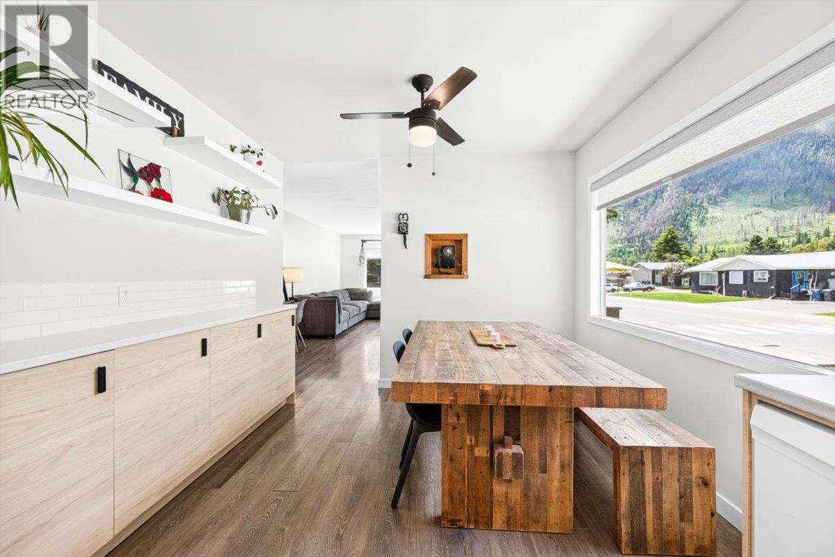 316 Alpine Place, Sparwood, British Columbia  V0B 2G0 - Photo 19 - 10392263