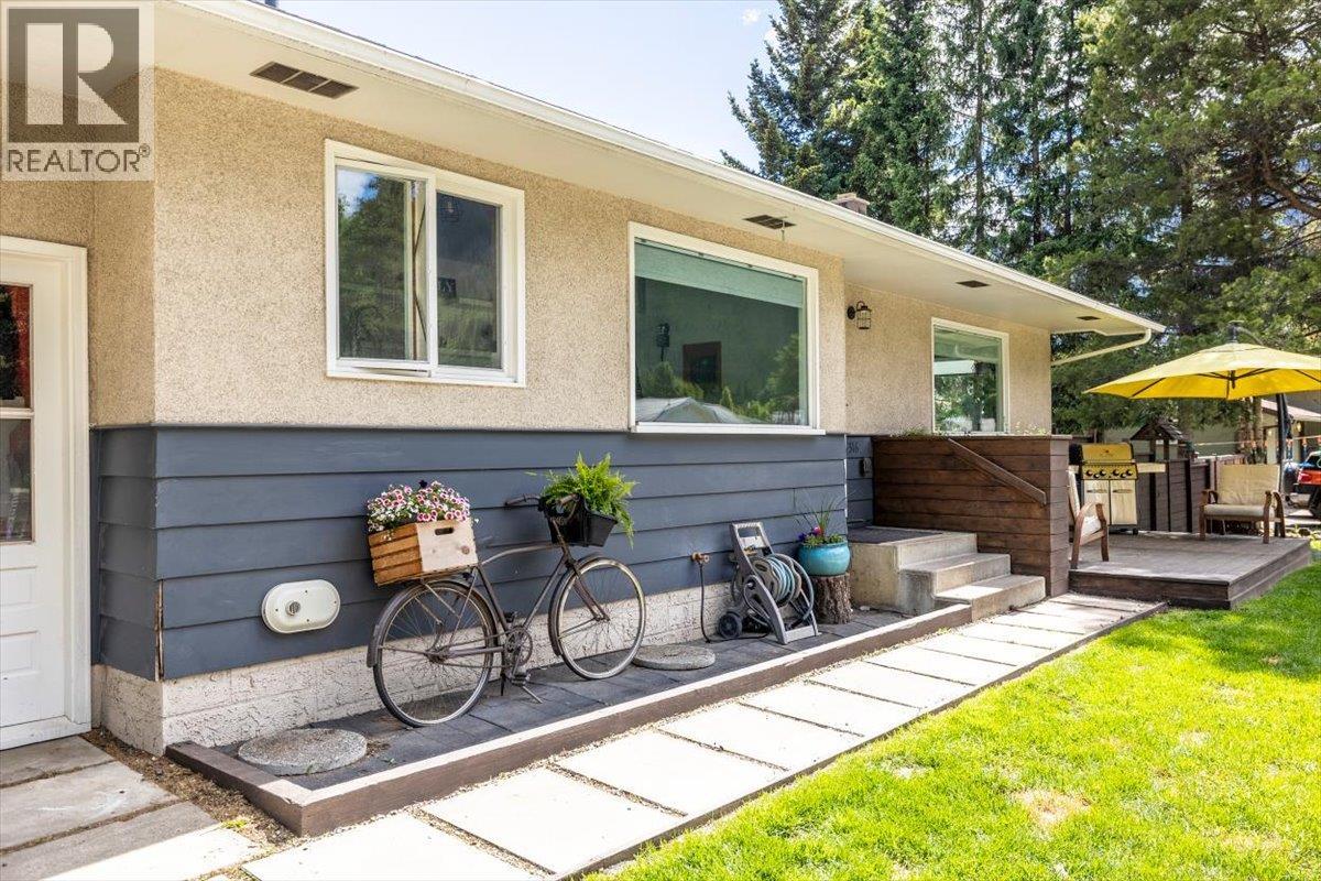 316 Alpine Place, Sparwood, British Columbia  V0B 2G0 - Photo 52 - 10392263