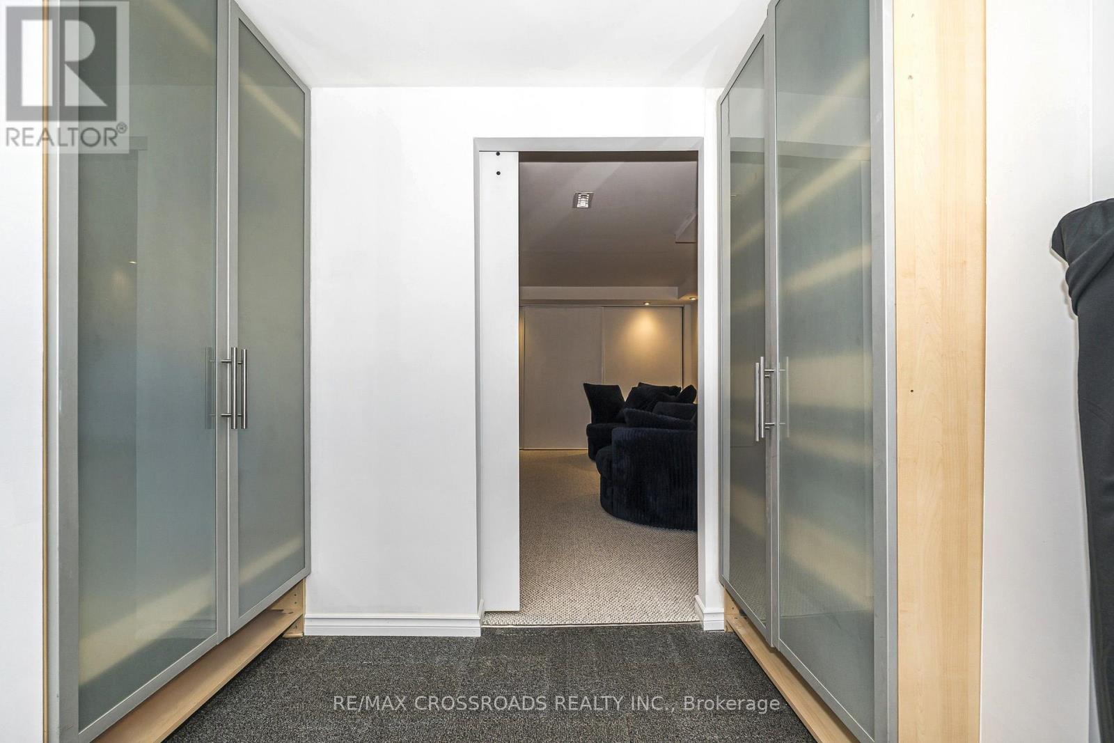655 Dodsworth Crescent, Mississauga, Ontario  L4Y 2H6 - Photo 32 - W13685934