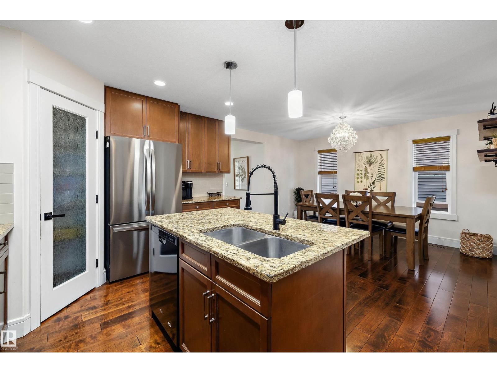 265 Griesbach Rd NW, Edmonton, Alberta  T5E 6S5 - Photo 15 - E4504747