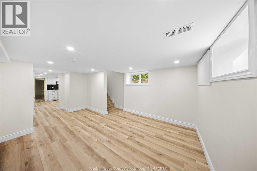 1465 Campbell Avenue, Windsor, Ontario  N9B 2K1 - Photo 26 - 26020411