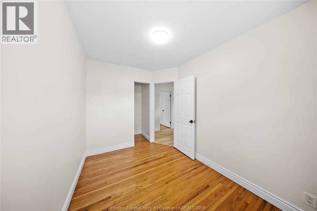 1465 Campbell Avenue, Windsor, Ontario  N9B 2K1 - Photo 36 - 26020411