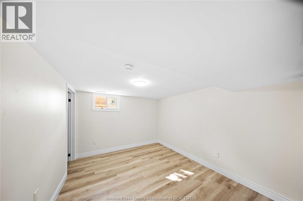 1465 Campbell Avenue, Windsor, Ontario  N9B 2K1 - Photo 39 - 26020411