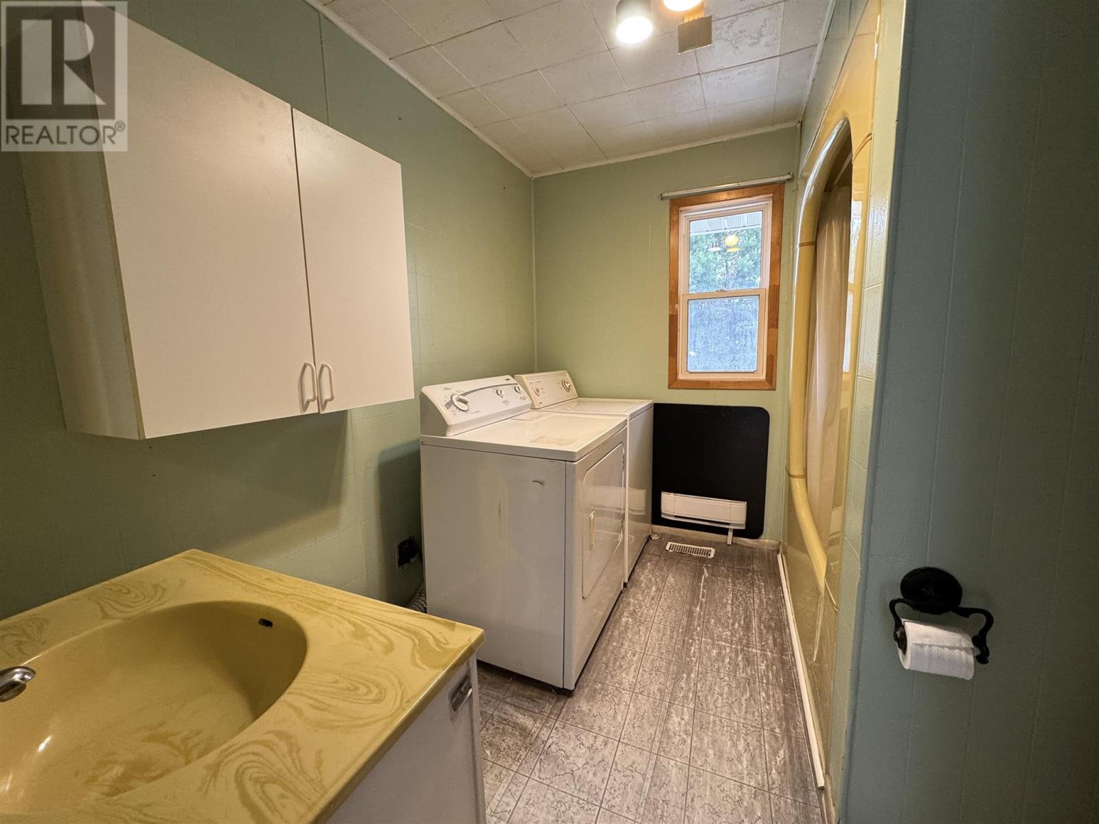 162 Martel Rd, Chapleau, Ontario  P0M 1K0 - Photo 11 - SM261034