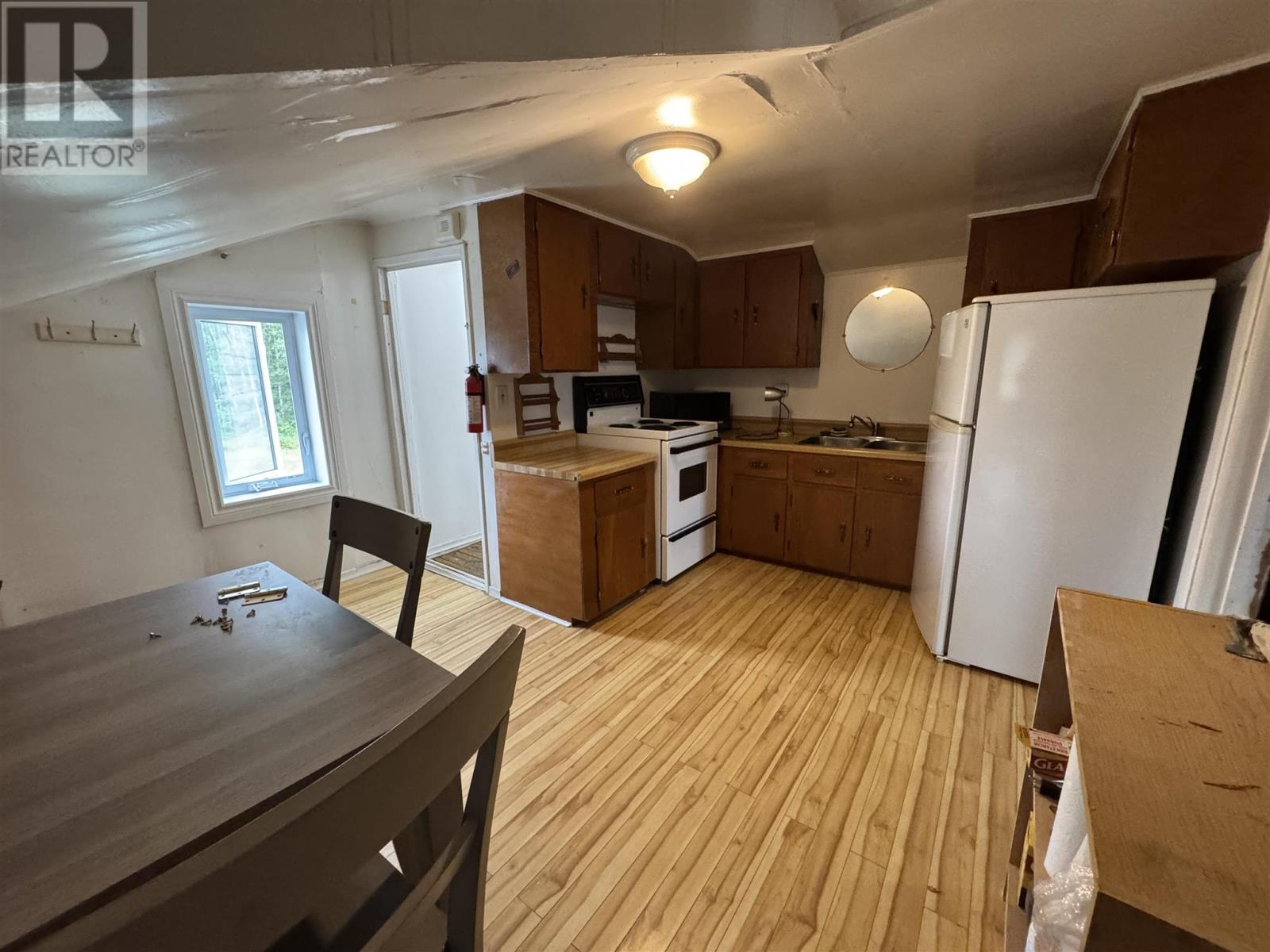 162 Martel Rd, Chapleau, Ontario  P0M 1K0 - Photo 18 - SM261034