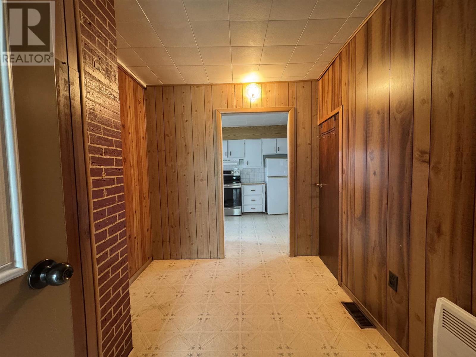 162 Martel Rd, Chapleau, Ontario  P0M 1K0 - Photo 3 - SM261034