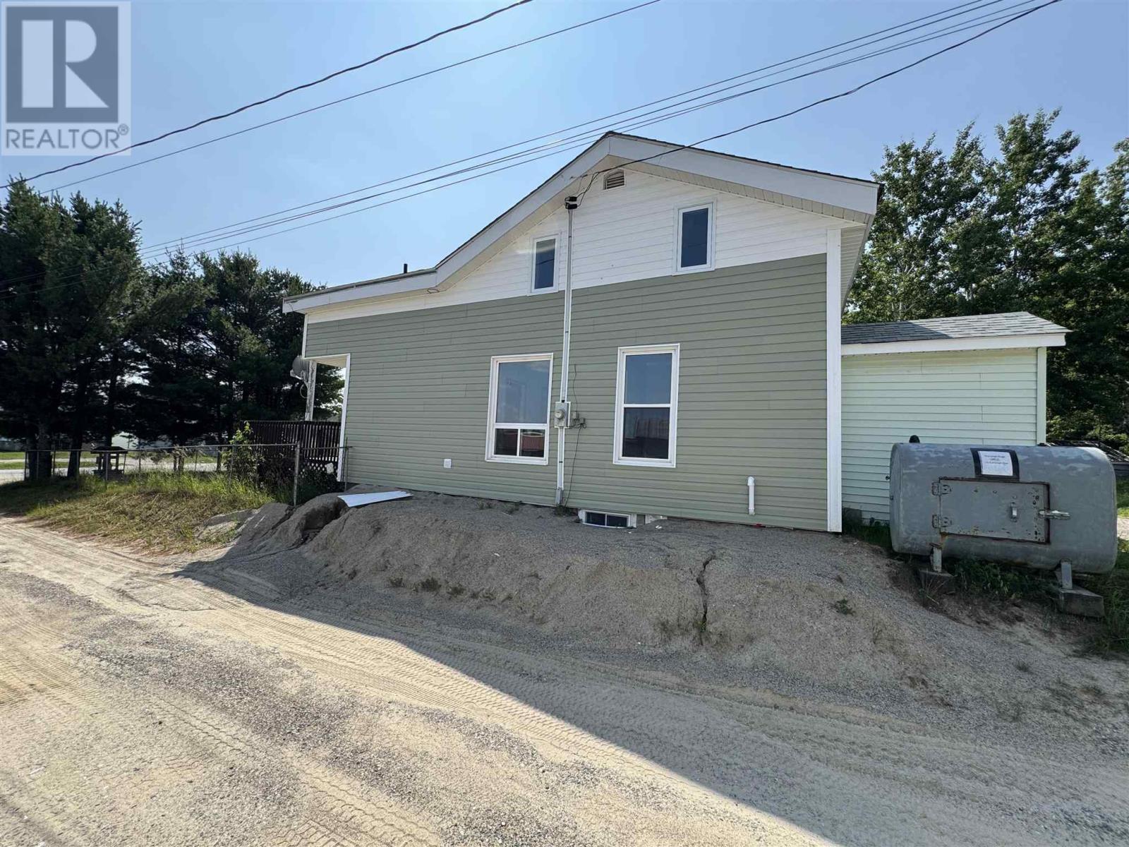162 Martel Rd, Chapleau, Ontario  P0M 1K0 - Photo 35 - SM261034