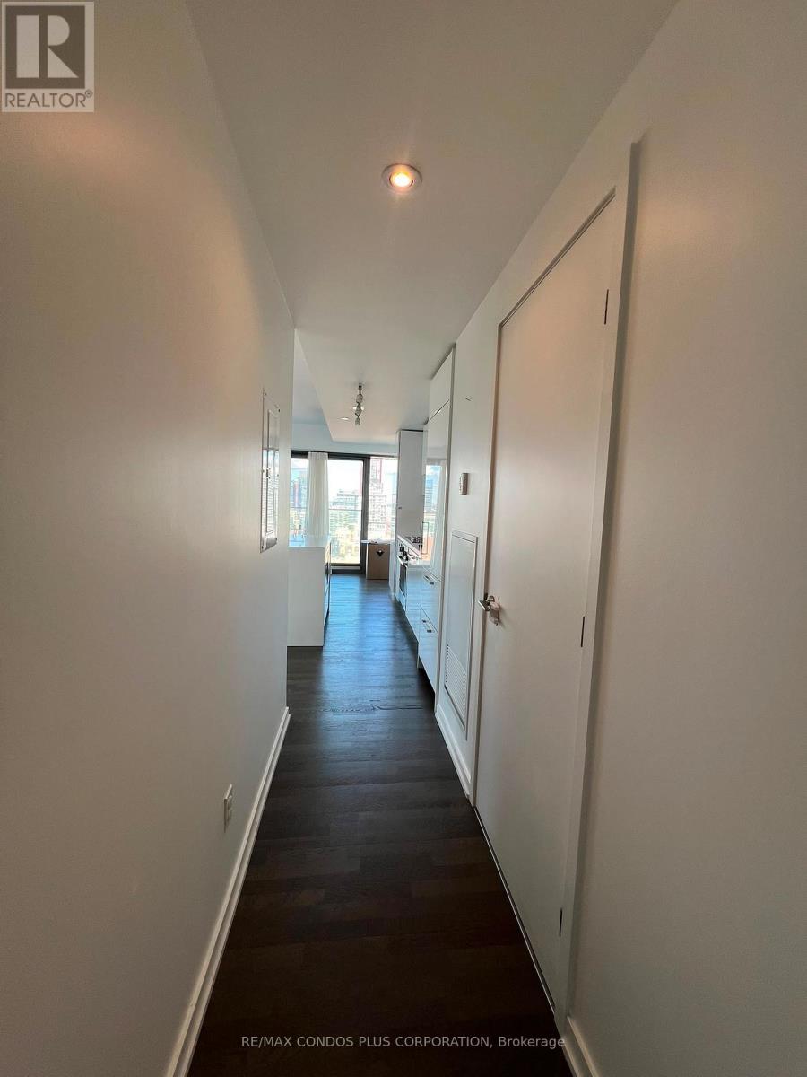 2102 - 60 Colborne Street, Toronto, Ontario  M5E 0B7 - Photo 3 - C13562292