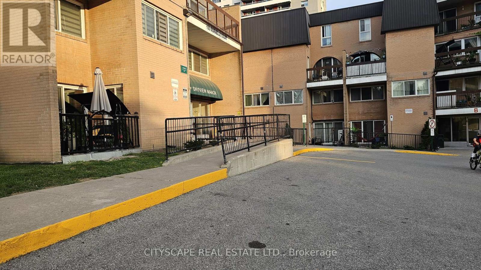 2096 - 100 MORNELLE COURT, Toronto, Ontario