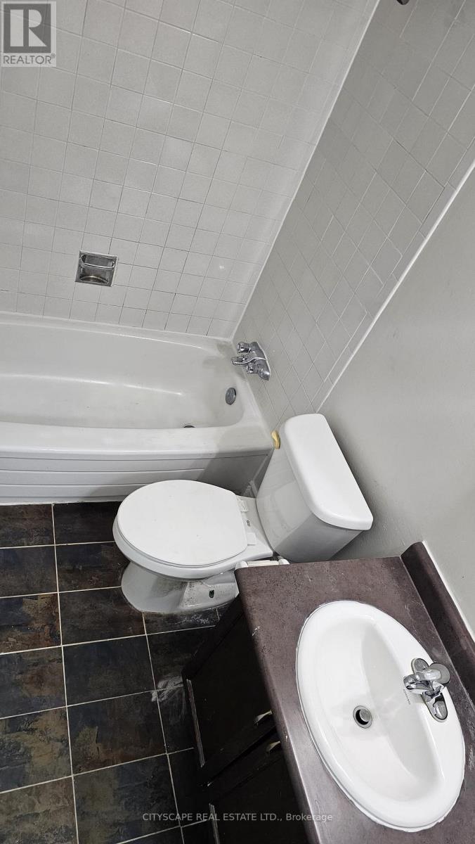 2096 - 100 Mornelle Court, Toronto, Ontario  M1E 4X2 - Photo 19 - E13671660