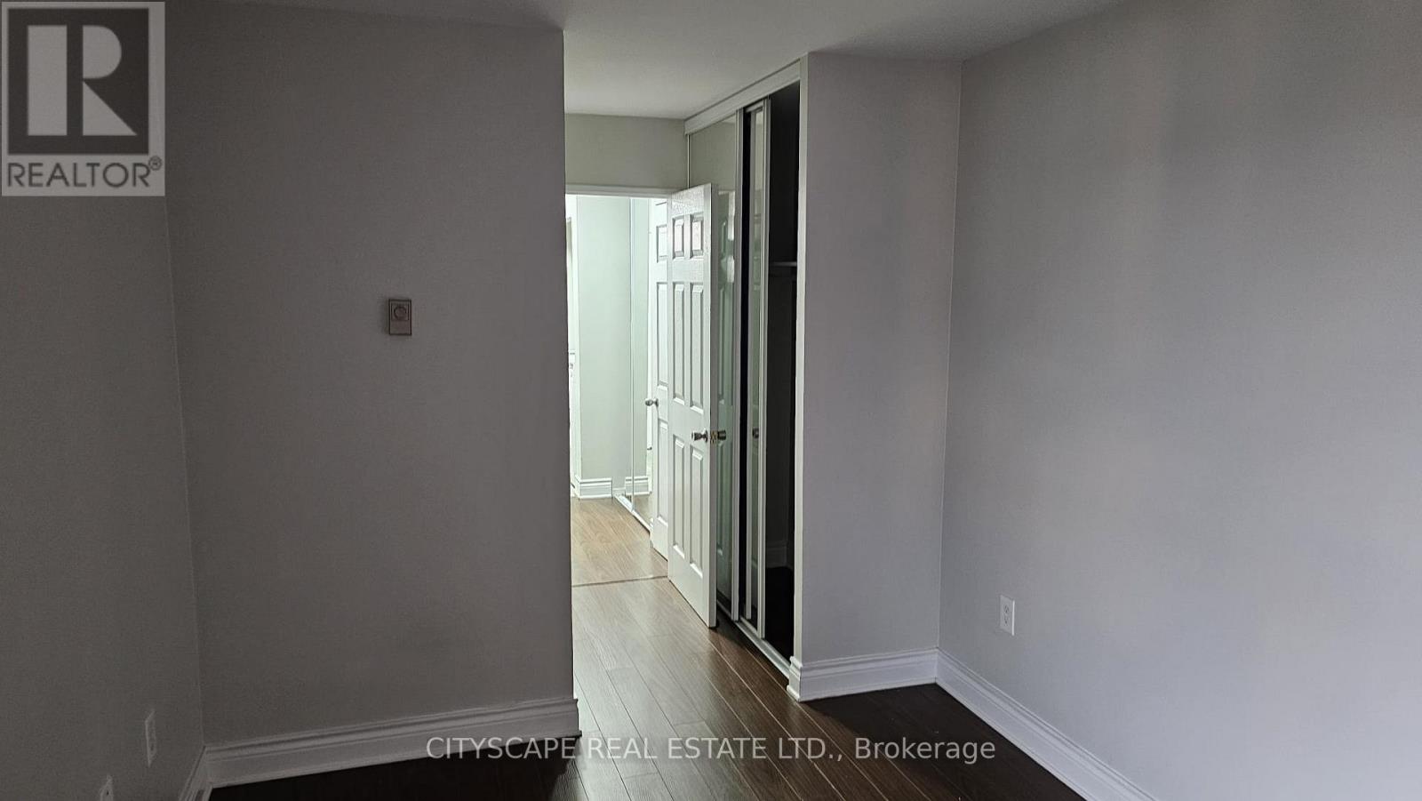 2096 - 100 Mornelle Court, Toronto, Ontario  M1E 4X2 - Photo 6 - E13671660