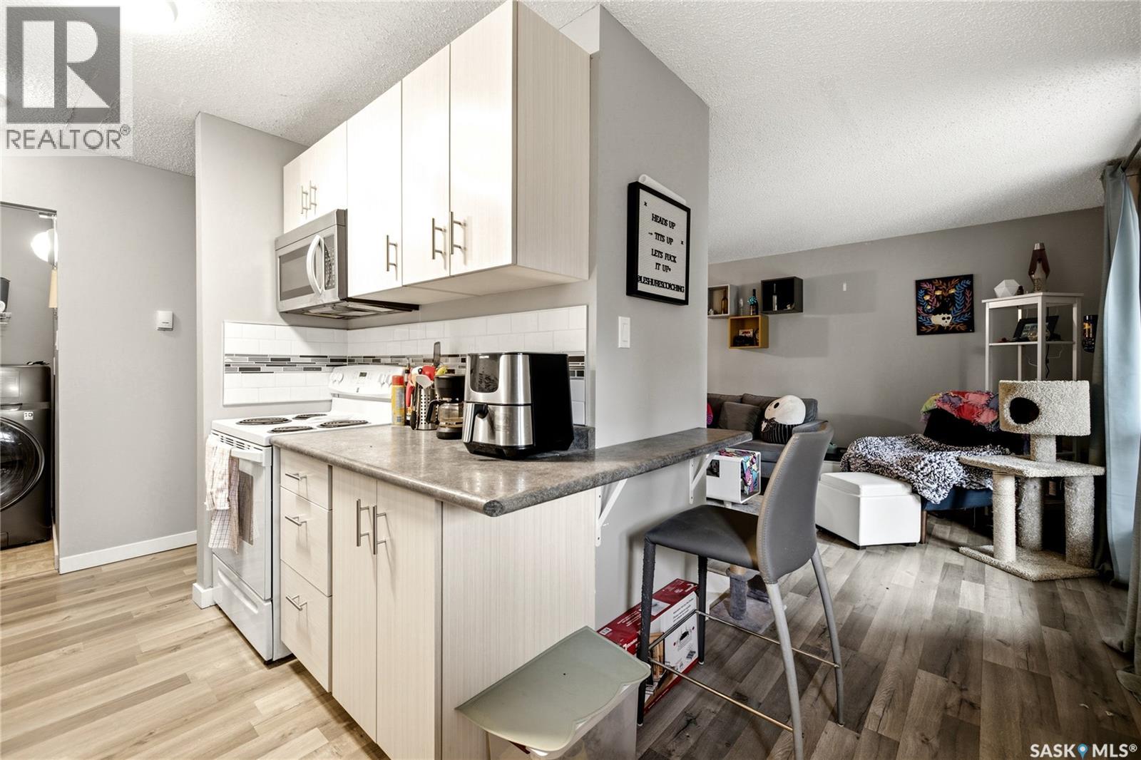 205 31 Rodenbush Drive, Regina, Saskatchewan  S4R 8C7 - Photo 9 - SK046182