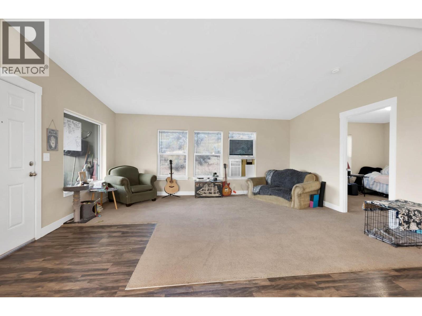 840 Deer Drive, Kamloops, British Columbia  V1S 1Z9 - Photo 17 - 10350424