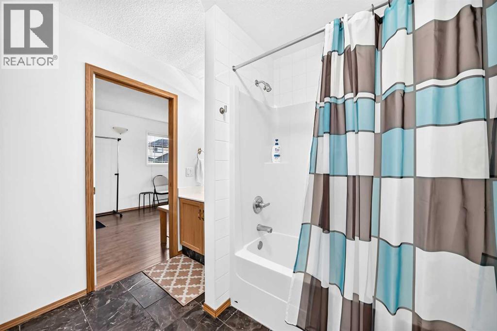 98 Country Hills Heights NW, Calgary, Alberta  T3K 4Y6 - Photo 27 - A2321079