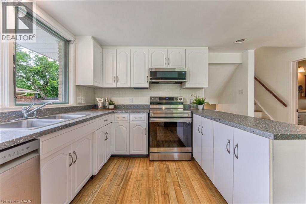 104 Springbank Crescent, Kitchener, Ontario  N2M 4P7 - Photo 8 - 40855692