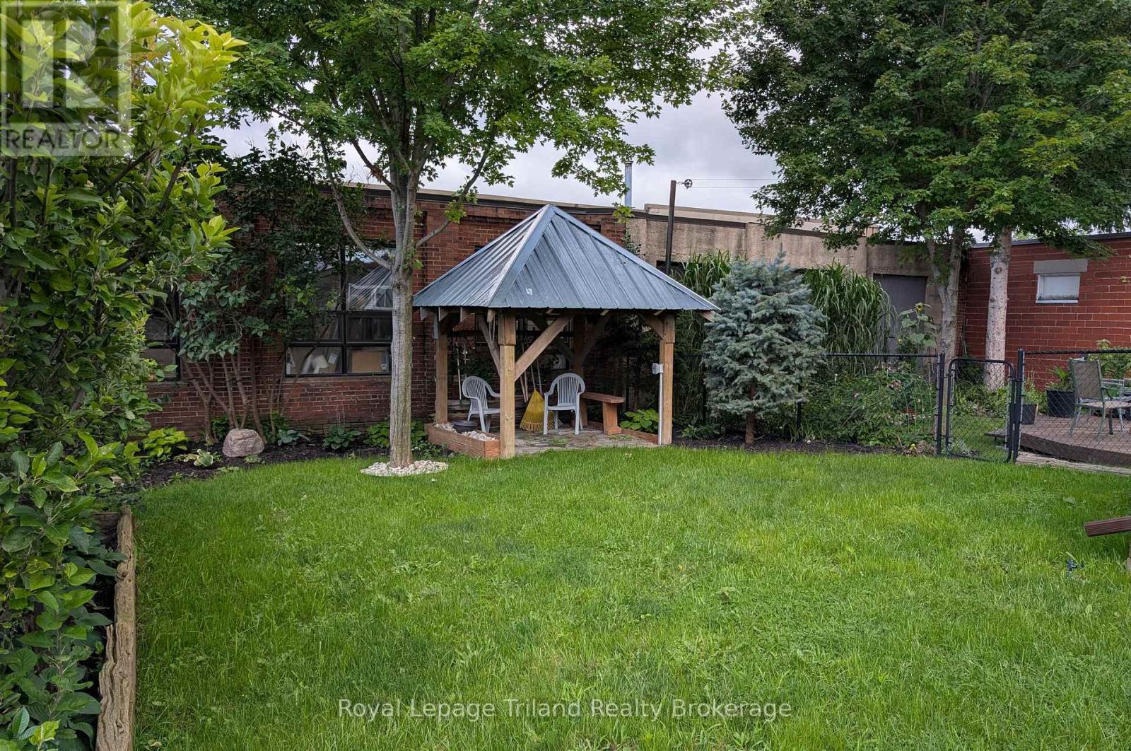 16 Broadway Street, Woodstock, Ontario  N4S 2Z9 - Photo 17 - X13697458