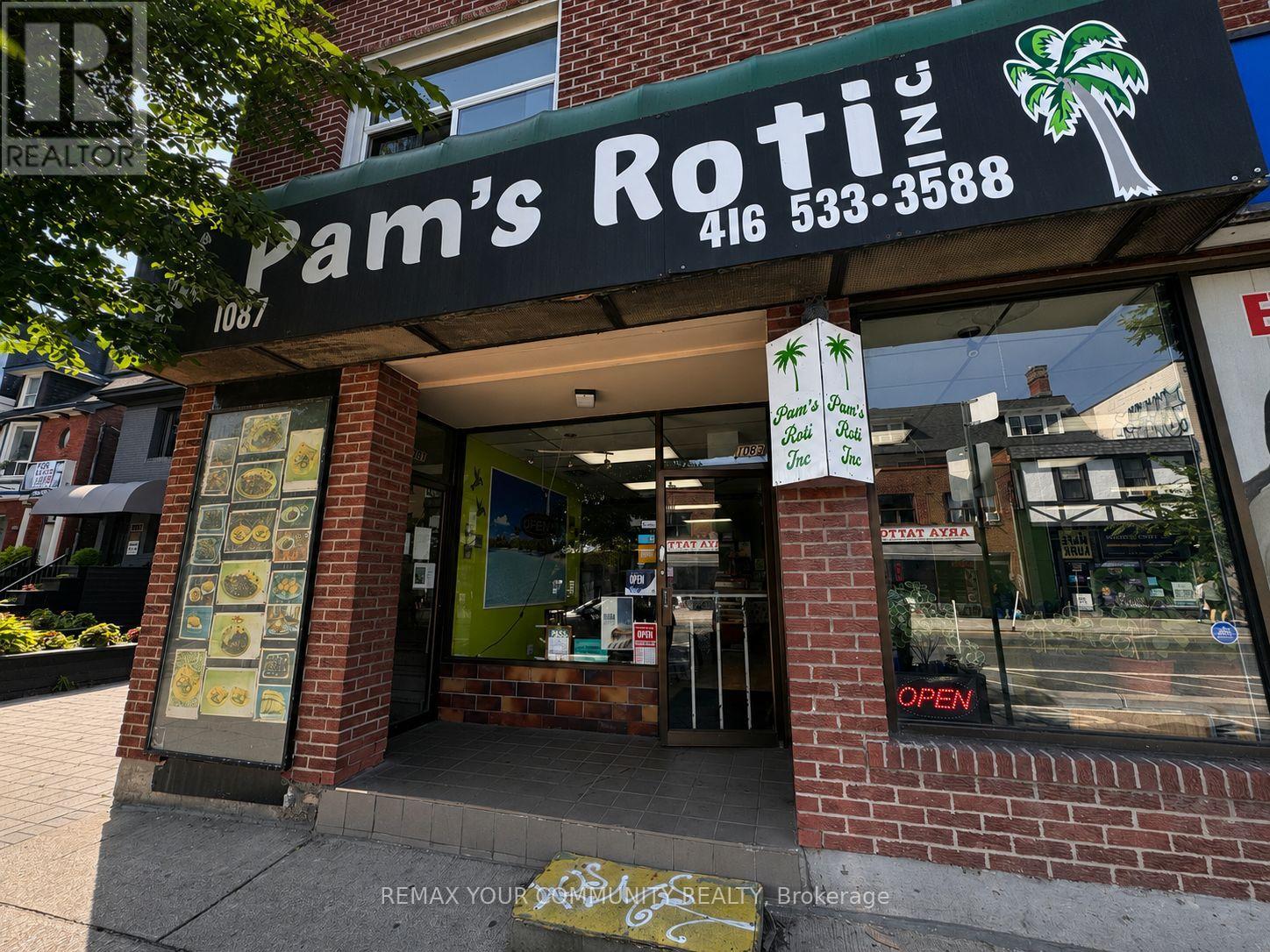 1089 BLOOR STREET W, Toronto, Ontario