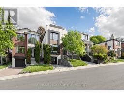 127 BANFF ROAD, Toronto, Ontario