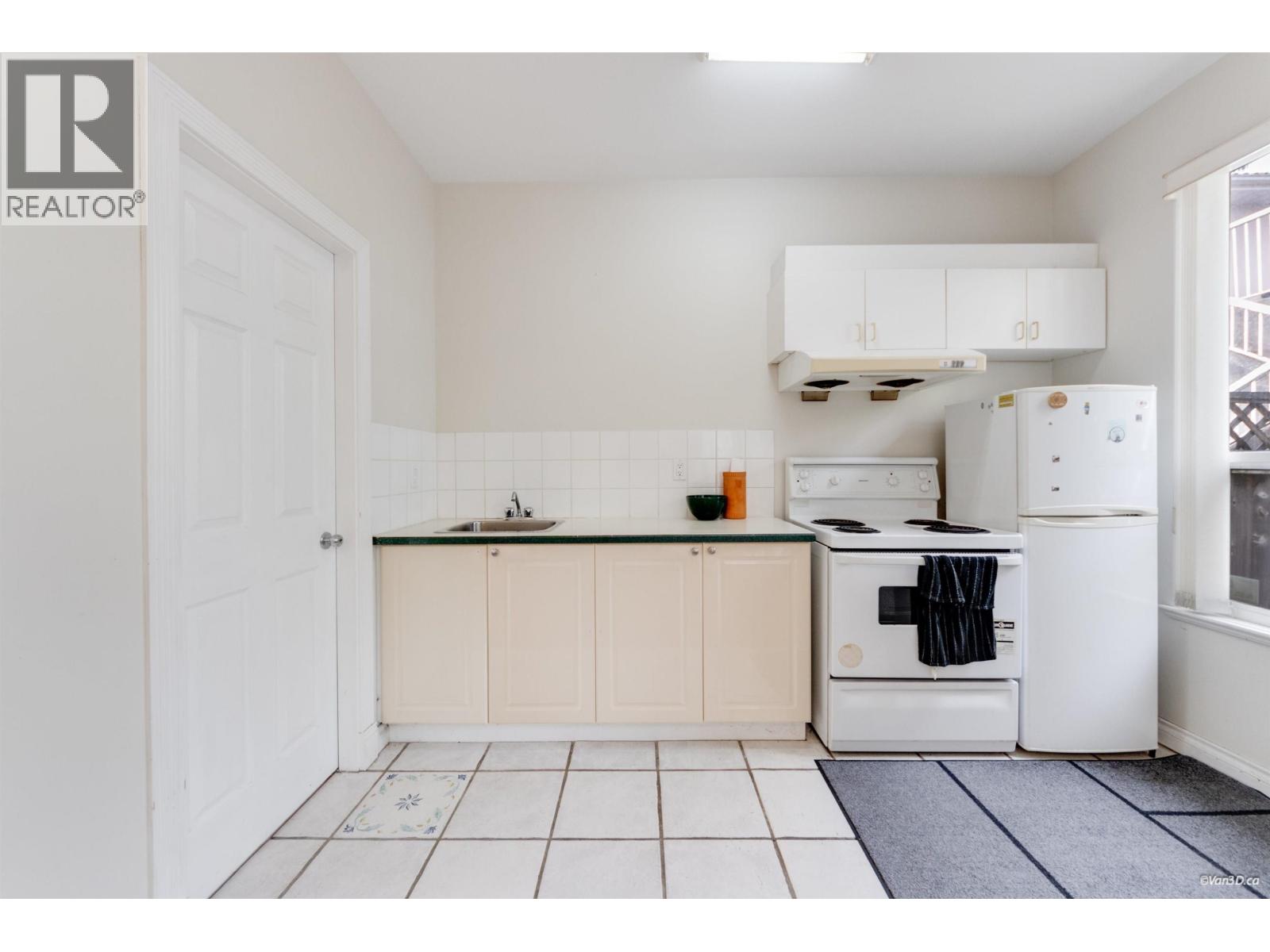 5177 Carson Street, Burnaby, British Columbia  V5J 2Z1 - Photo 17 - R3157607