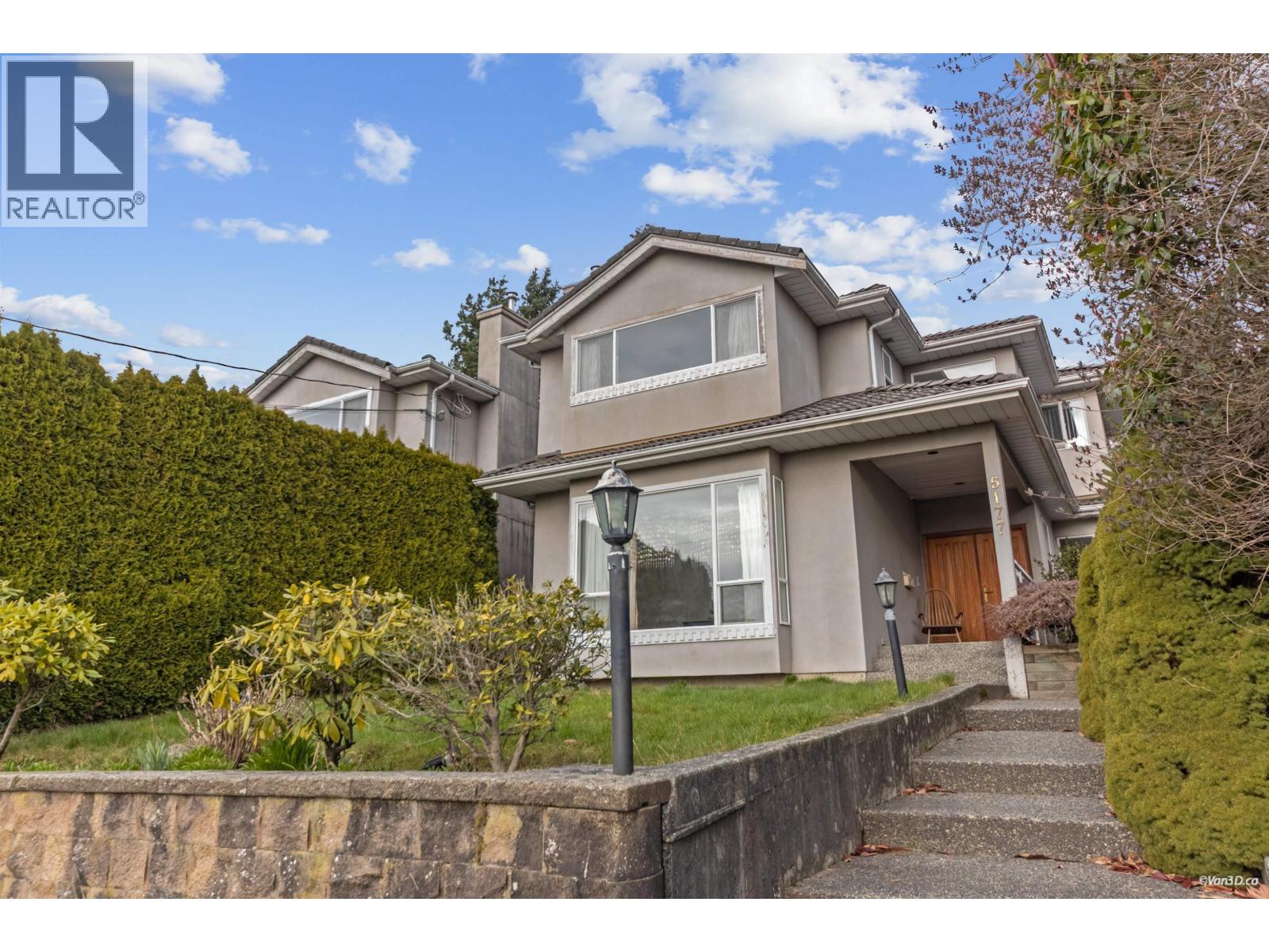 5177 Carson Street, Burnaby, British Columbia  V5J 2Z1 - Photo 2 - R3157607