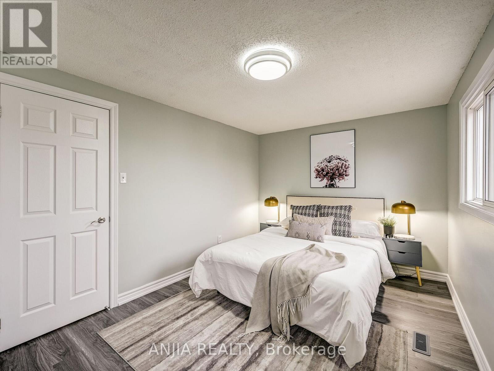 61 Sorrell Crescent, Markham, Ontario  L3S 1K9 - Photo 12 - N13697546
