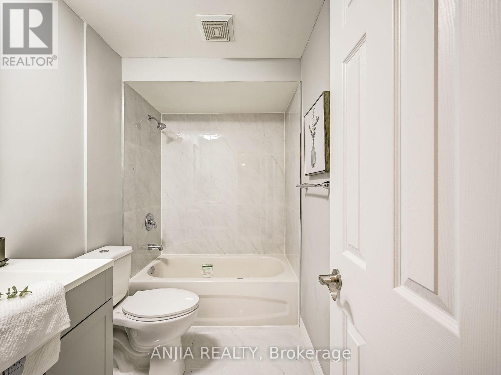 61 Sorrell Crescent, Markham, Ontario  L3S 1K9 - Photo 17 - N13697546