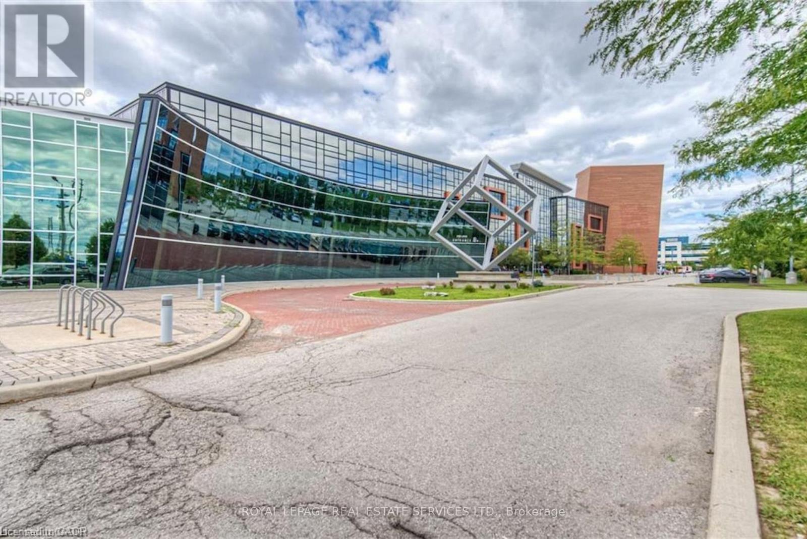 34 - 7250 Keele Street, Vaughan, Ontario  L4K 1Z8 - Photo 3 - N13697588