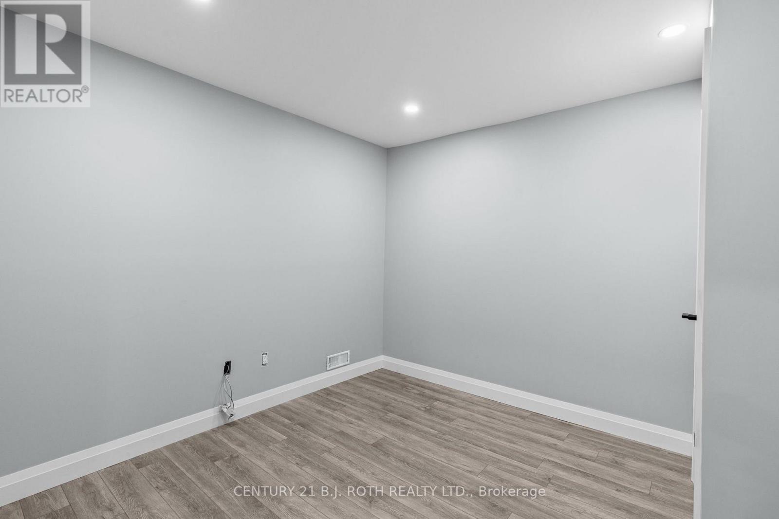 355 Mapleview Drive W, Barrie (Holly), Ontario  L4N 9L5 - Photo 21 - S13697518