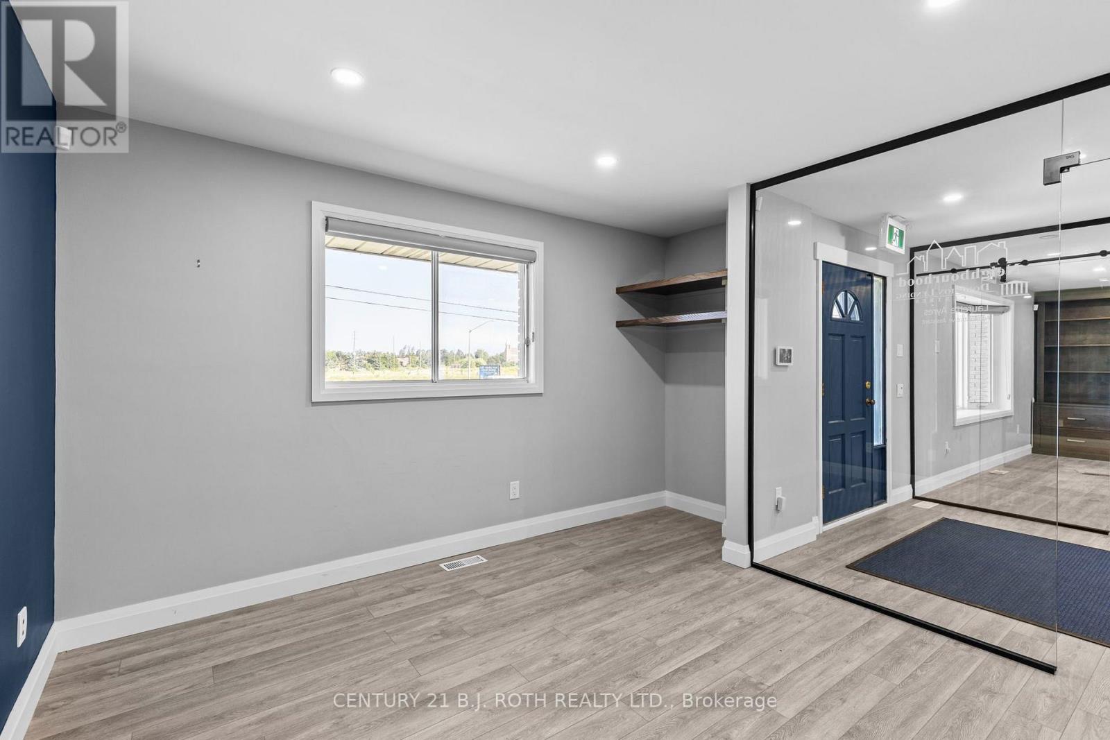 355 Mapleview Drive W, Barrie (Holly), Ontario  L4N 9L5 - Photo 7 - S13697518