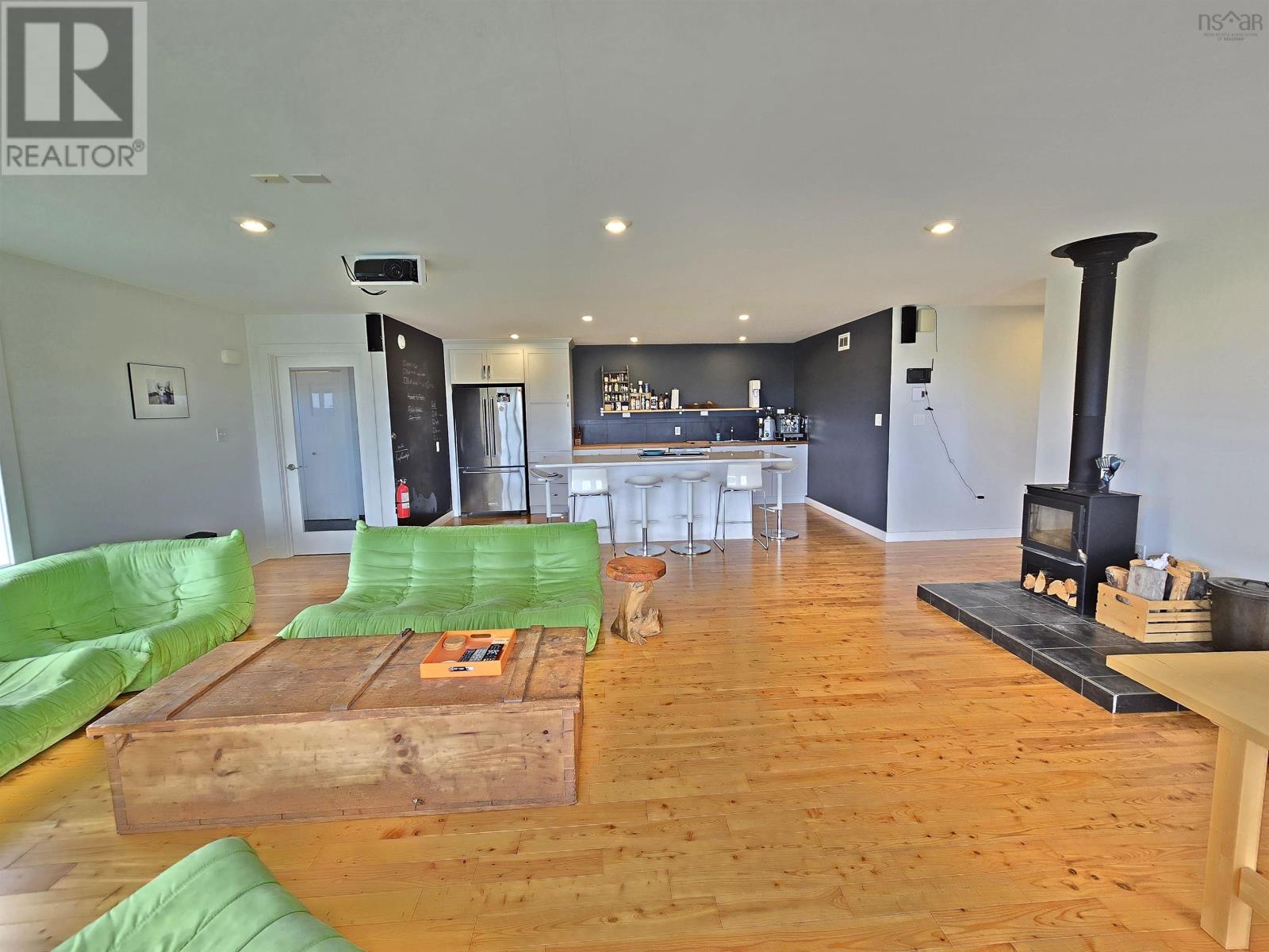 4381 St. Peter's Fourchu Road, Grand River, Nova Scotia  B0E 1M0 - Photo 16 - 202607553