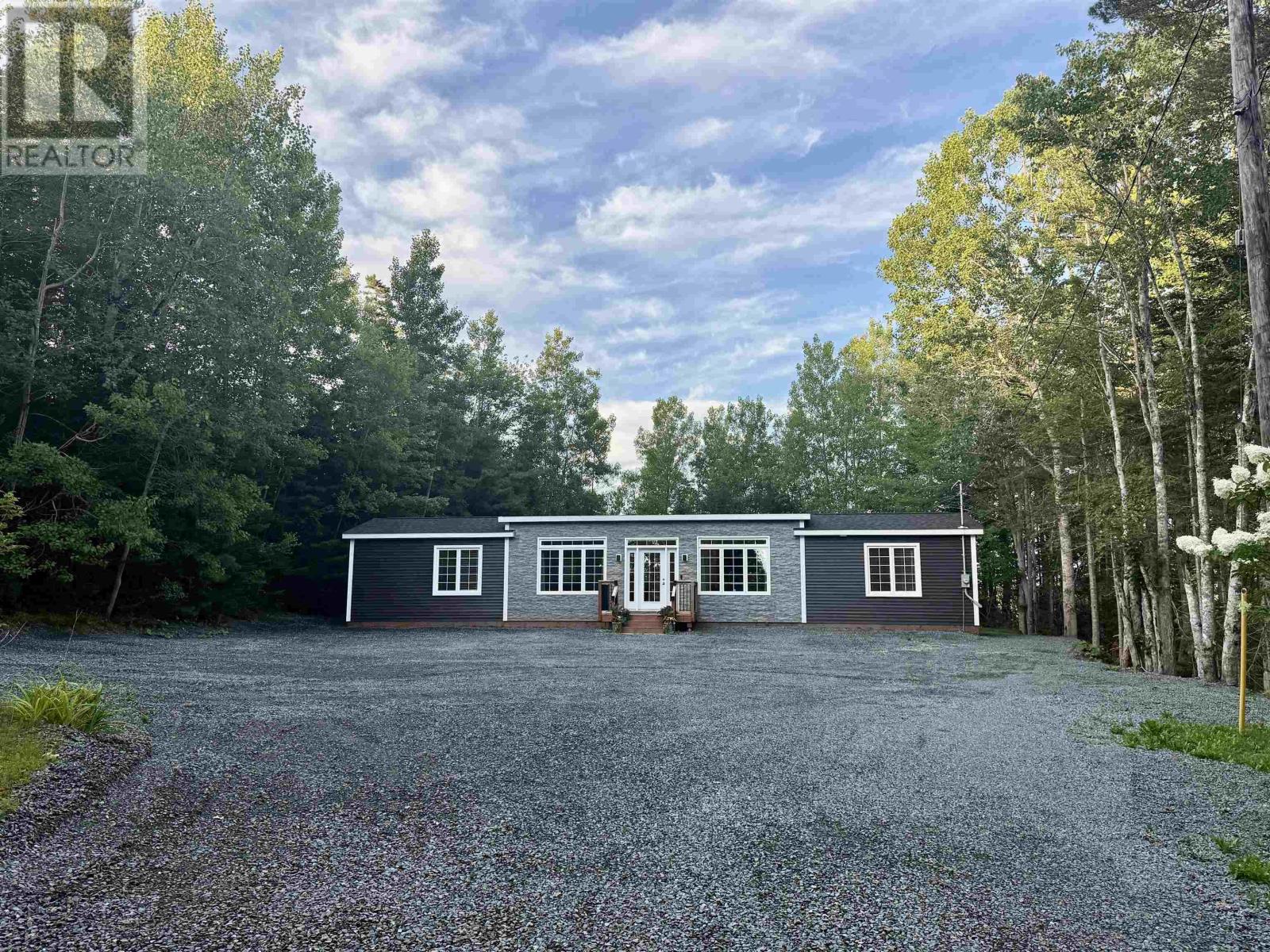 14 7101 Highway 14, Nine Mile River, Nova Scotia